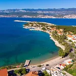 Rea By Interhome Apartament