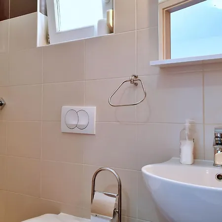Apartament Rea By Interhome *