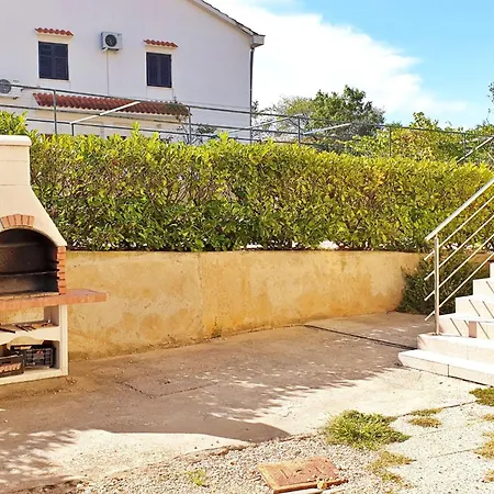 Apartament Rea By Interhome