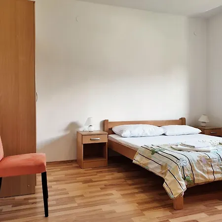 Rea By Interhome Apartament *